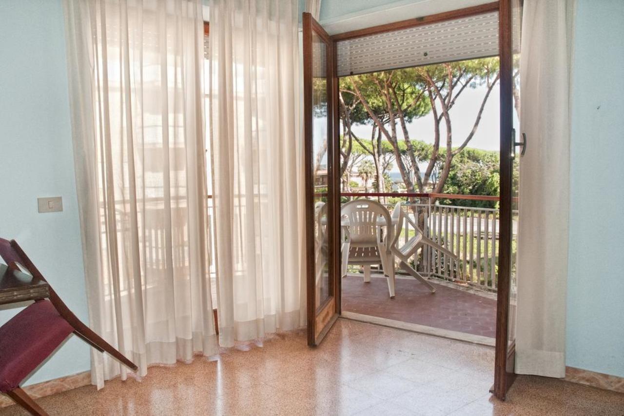 Residence Riva Gaia Террачина Екстер'єр фото